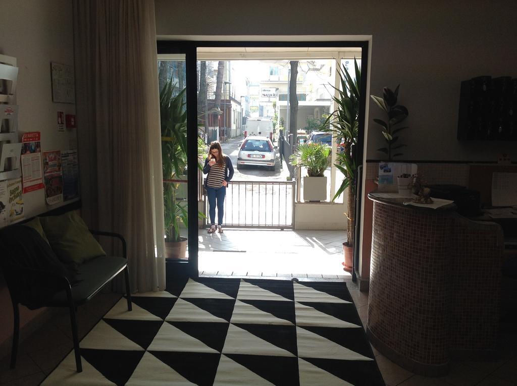 ريميني Hotel Laura المظهر الخارجي الصورة