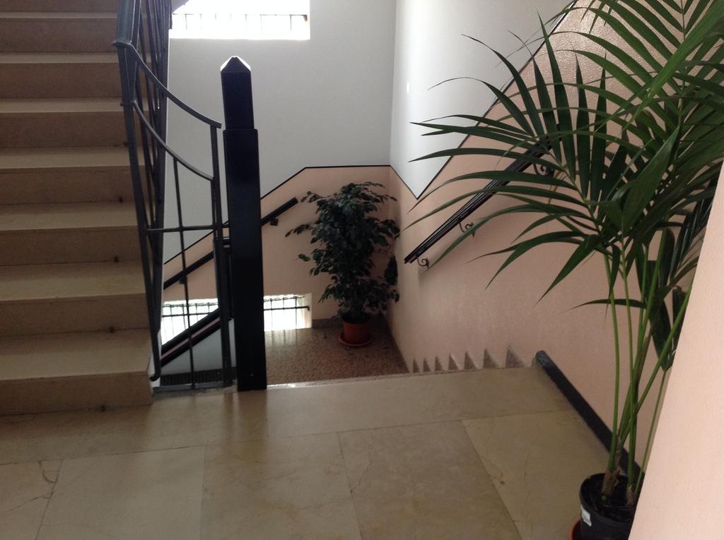 ريميني Hotel Laura المظهر الخارجي الصورة